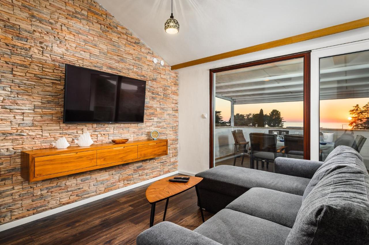 Sunset Suite Premium Porec Exterior photo